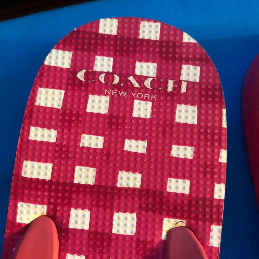 Coach Flops - Picture 3 of 4